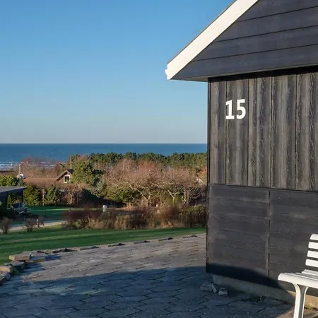 Awesome In With 3 Bedrooms Holiday home *