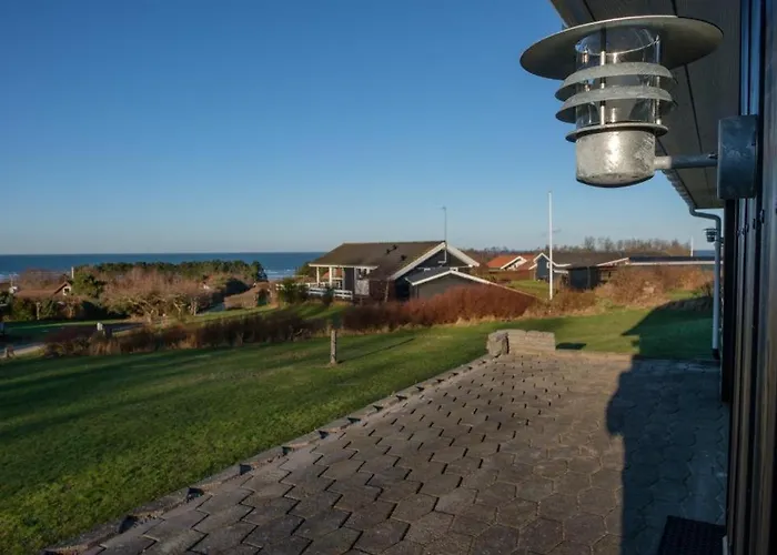 Awesome In With 3 Bedrooms Feriehus Glesborg